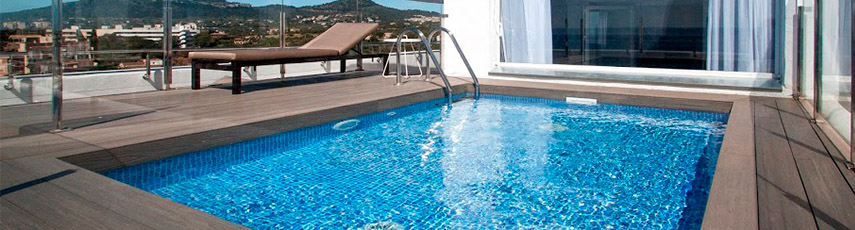 BP 01 suite terrace swimming pool catalonia del mar