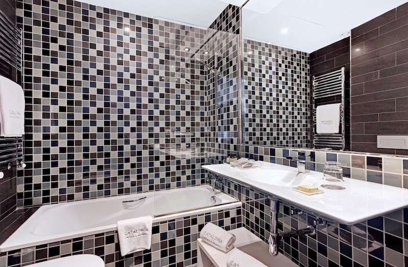 catalonia amsterdam doble 04