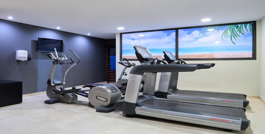 catalonia barcelona beach gym 02