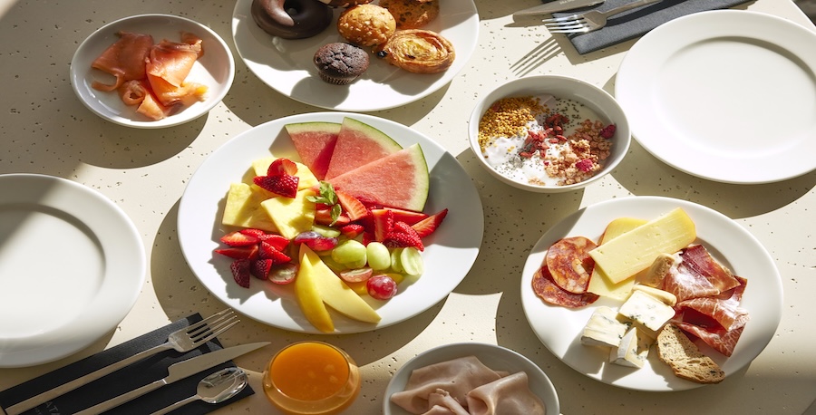 catalonia puerta del mar buffet 01