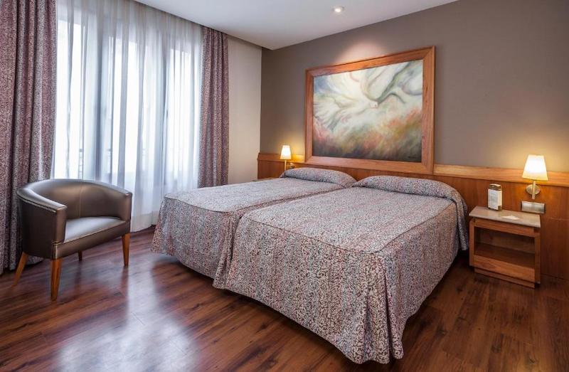 habitacion doble catalonia excelsior 02