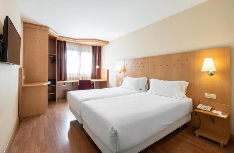 habitacion doble catalonia la maquinista 03