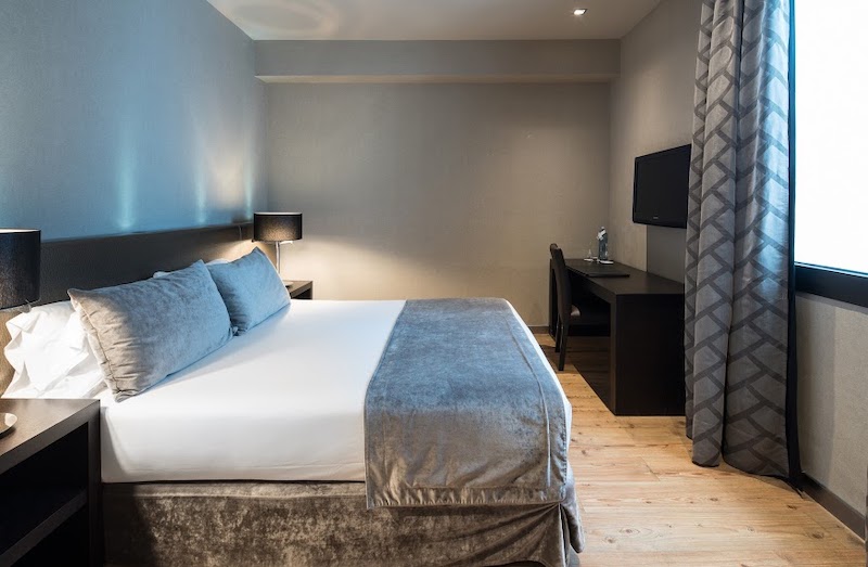 habitacion doble catalonia portal del angel 02