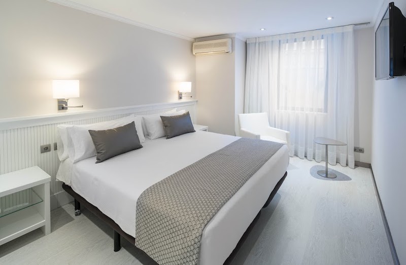 habitacion doble catalonia roma 01