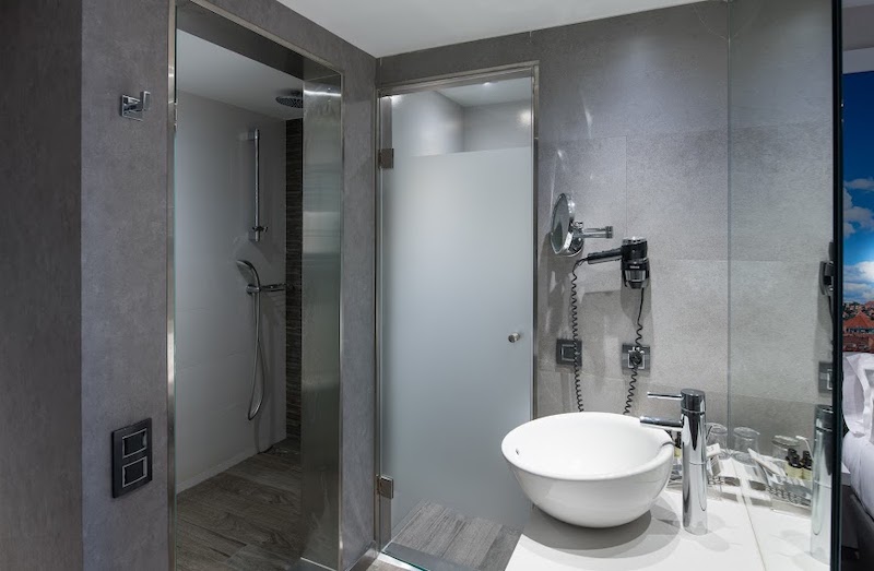 habitacion doble superior catalonia gran via bcn 04