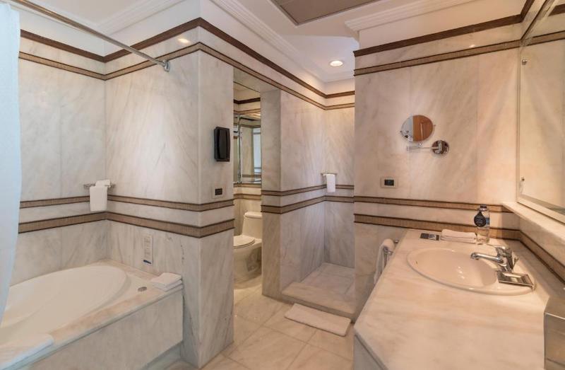 habitacion master suite ocean front catalonia santo domingo 05