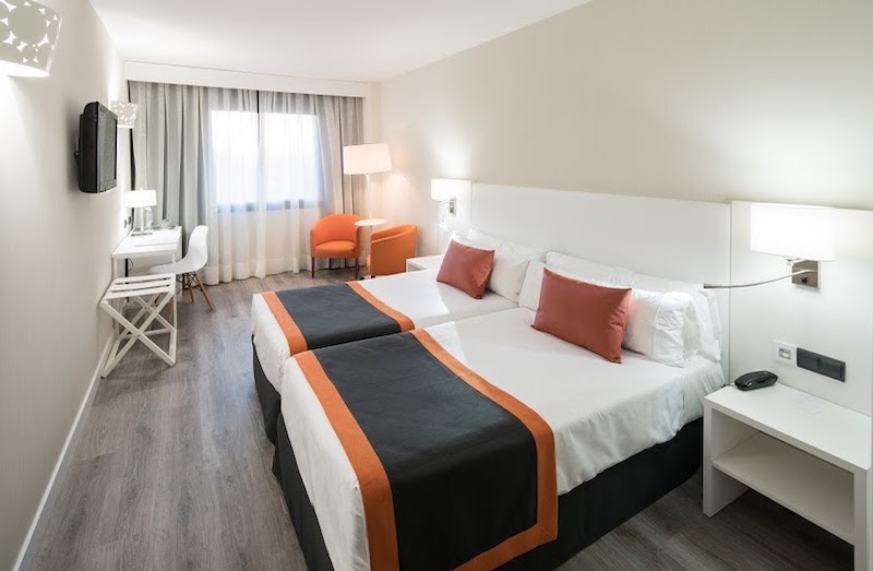 habitacion premium catalonia sabadell 03