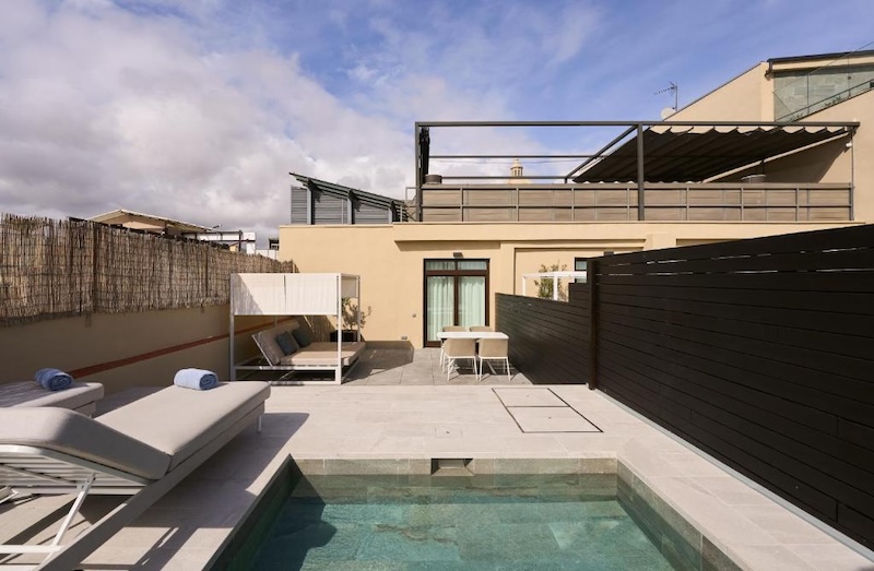 habitacion suite barcelona catalonia ramblas 05