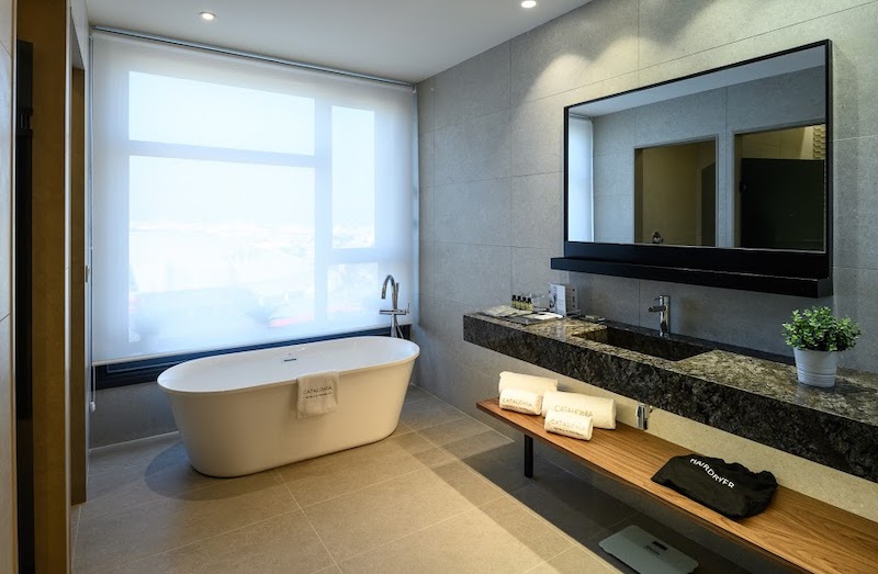 habitacion suite catalonia barcelona plaza 06