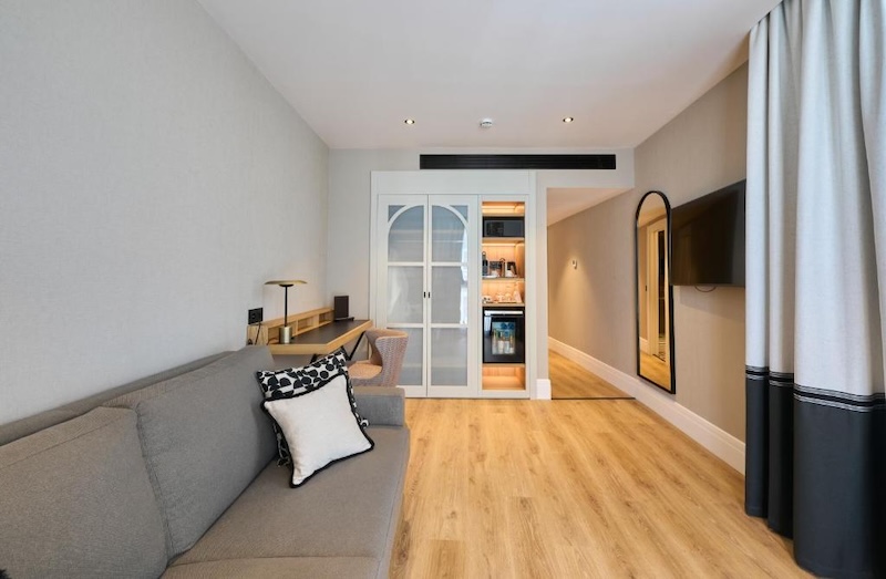 habitacion suite catalonia ramblas 04