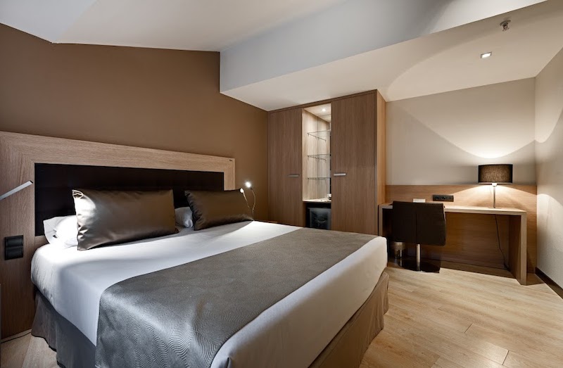 habitacion superior catalonia atocha 01