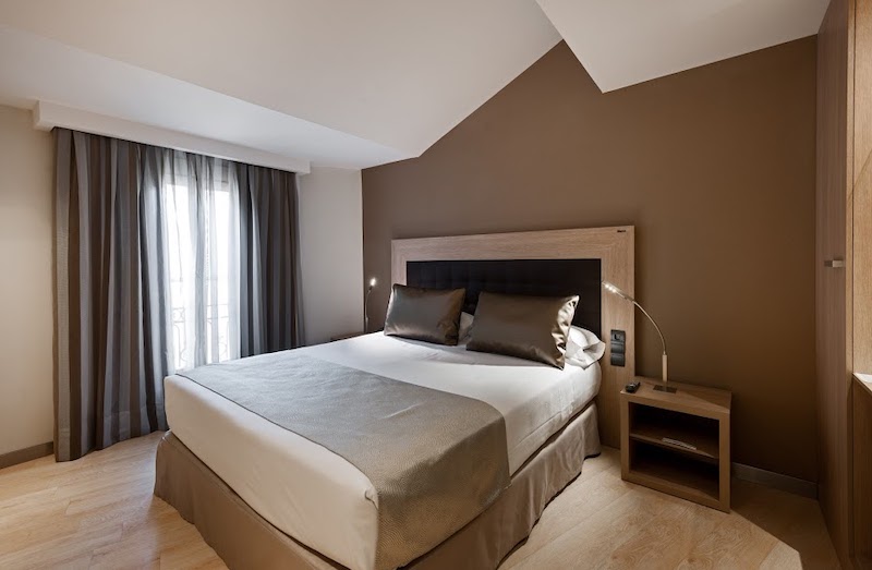 habitacion superior catalonia atocha 02