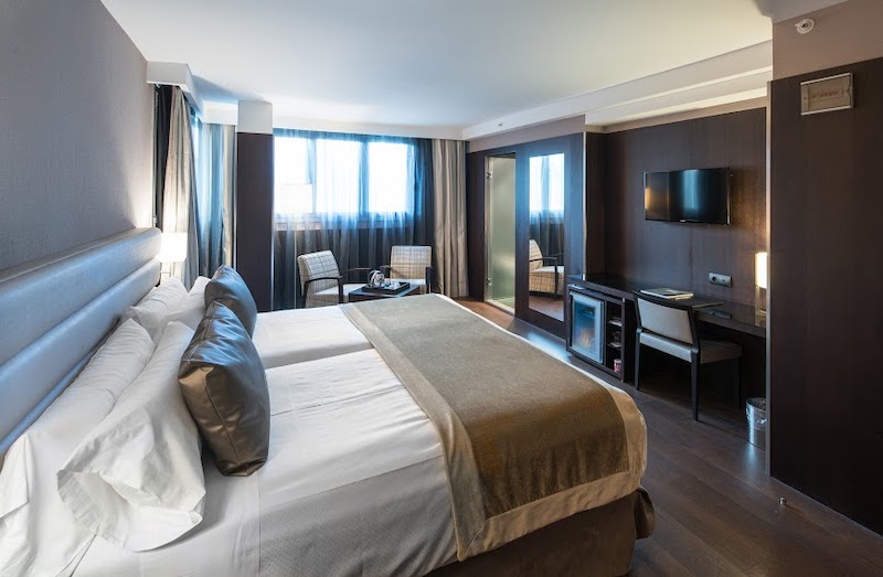 habitacion superior catalonia rigoletto 03