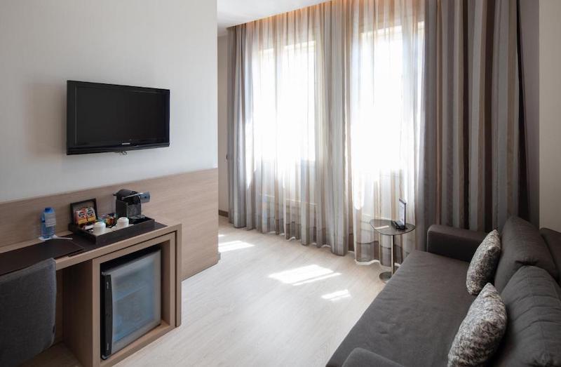 habitacion superior terrace catalonia atocha 02