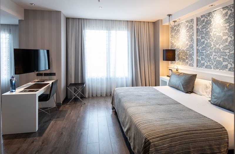 habitacion superior terrace catalonia barcelona plaza 04