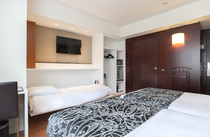 habitacion triple premium catalonia brussels 02