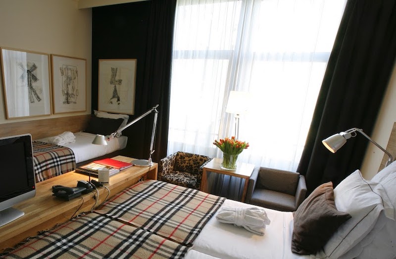 catalonia amsterdam triple 03