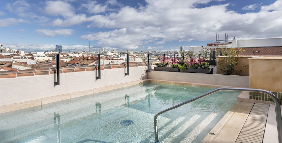 catalonia atocha piscina 01