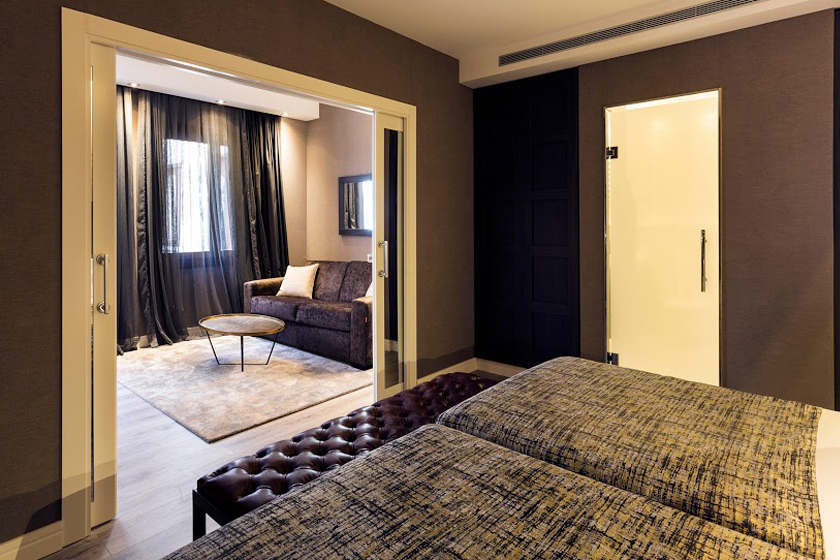 catalonia ronda hab triple deluxe 02