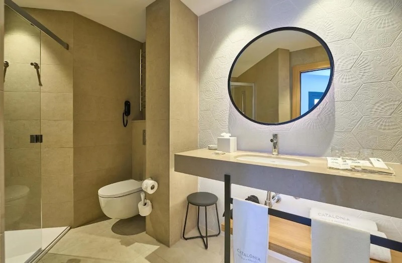 habitacion deluxe terraza privada catalonia eixample 04