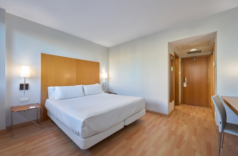 habitacion doble catalonia barcelona beach 01