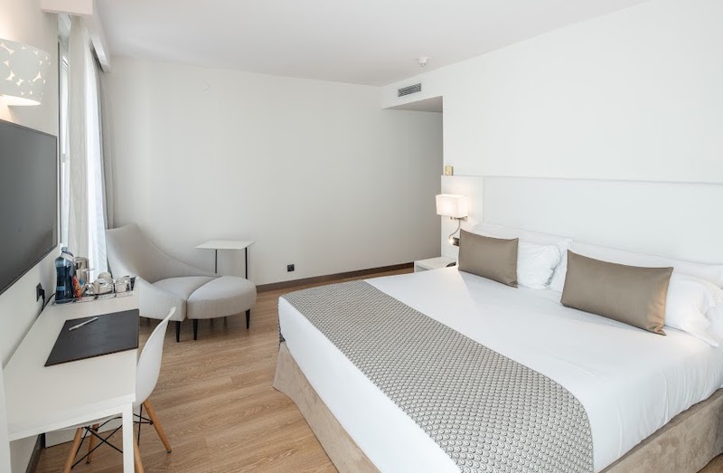 habitacion doble superior catalonia bristol 02