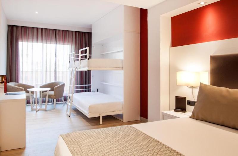 habitacion familiar catalonia majorica 04