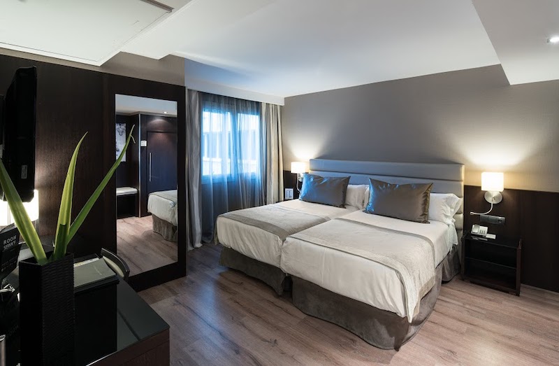 habitacion junior suite catalonia rigoletto 01