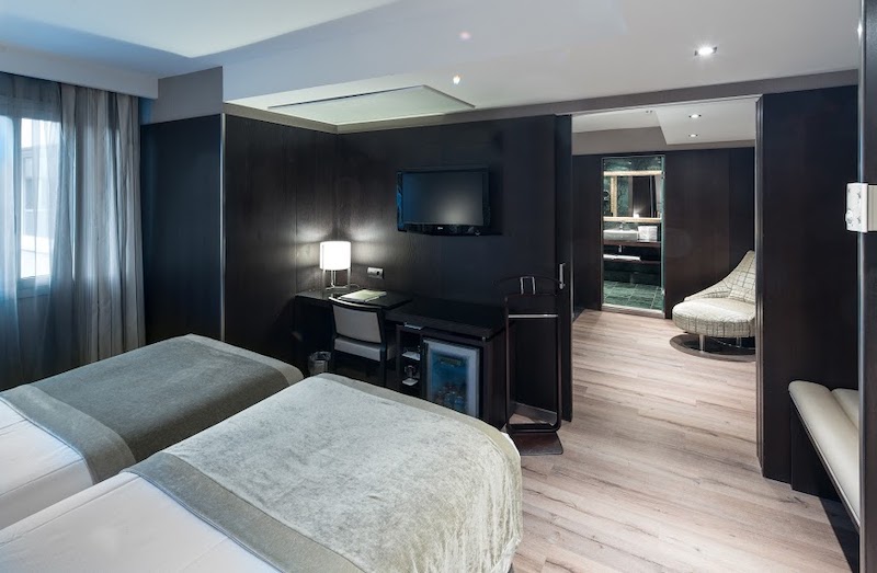 habitacion junior suite catalonia rigoletto 03