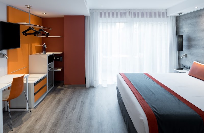 habitacion premium terrace catalonia mikado 01