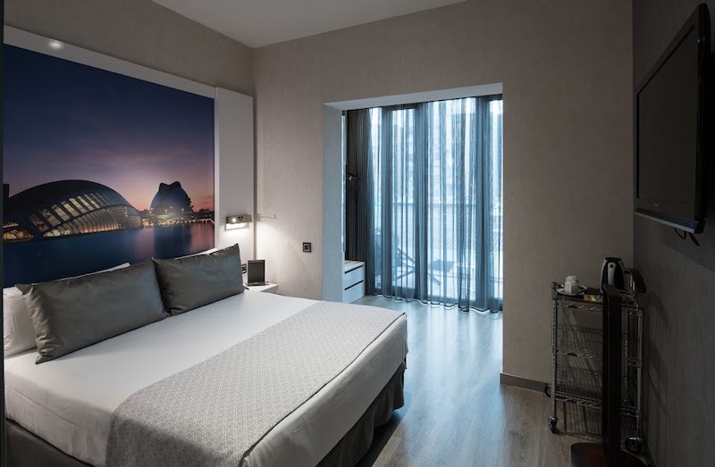 habitacion superior terrace catalonia gran via bcn 01