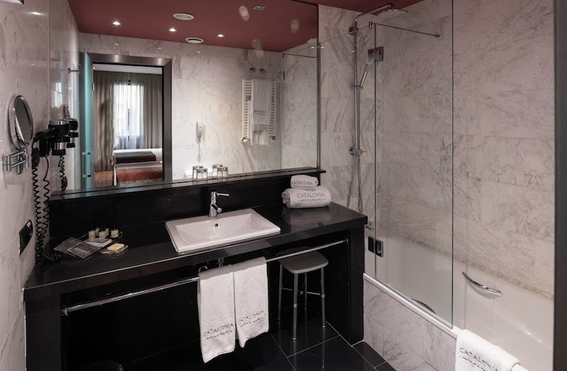 habitacion superior terrace catalonia port 07