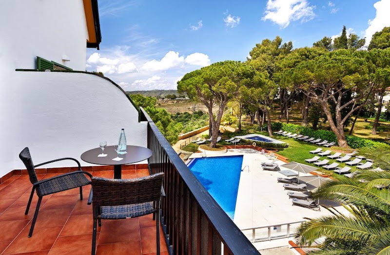 habitacion superior terrace catalonia reina victoria 04