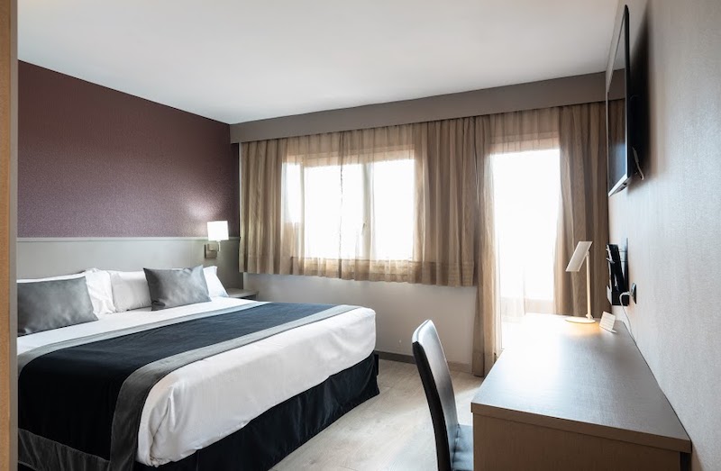 habitacion terrace catalonia park putxet 01