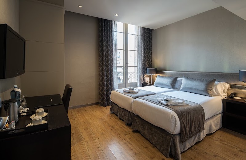 habitacion terrace catalonia portal del angel 02