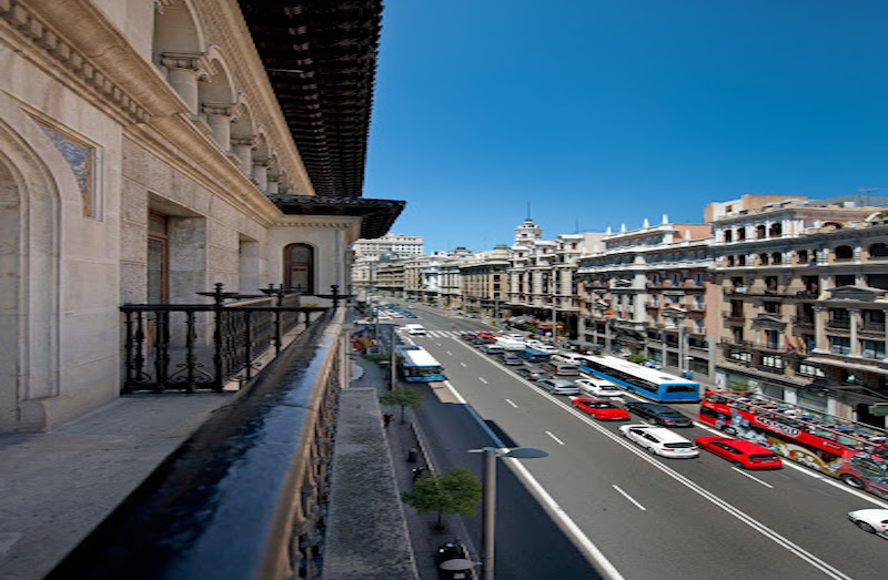 habitacion vista gran via catalonia gran via 04