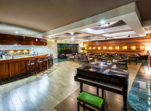 piano bar catalonia royal bavaro