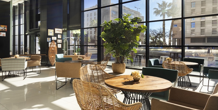 catalonia malaga lobby 01