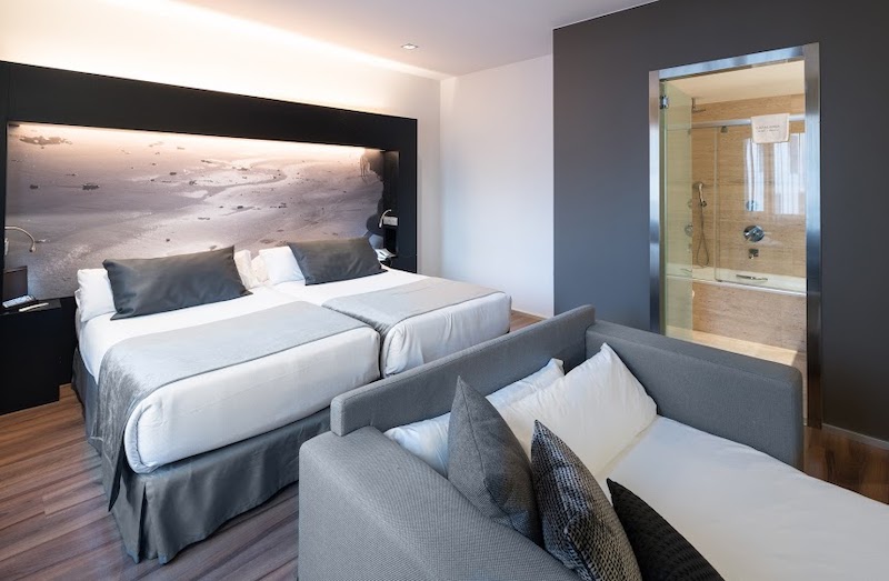 habitacion cuadruple catalonia catedral 03