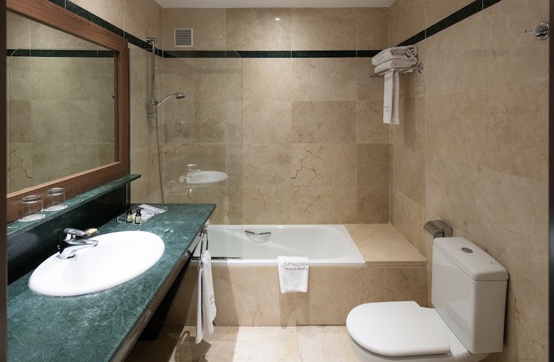 habitacion doble catalonia puerta del sol 06