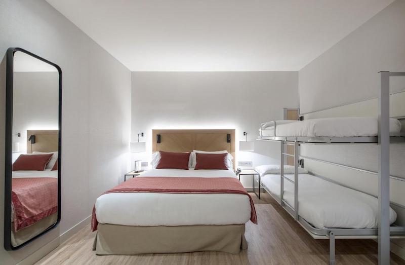 habitacion familiar catalonia eixample 04