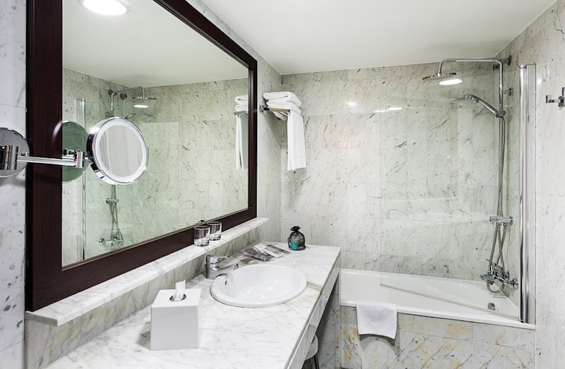 habitacion junior suite catalonia giralda 04