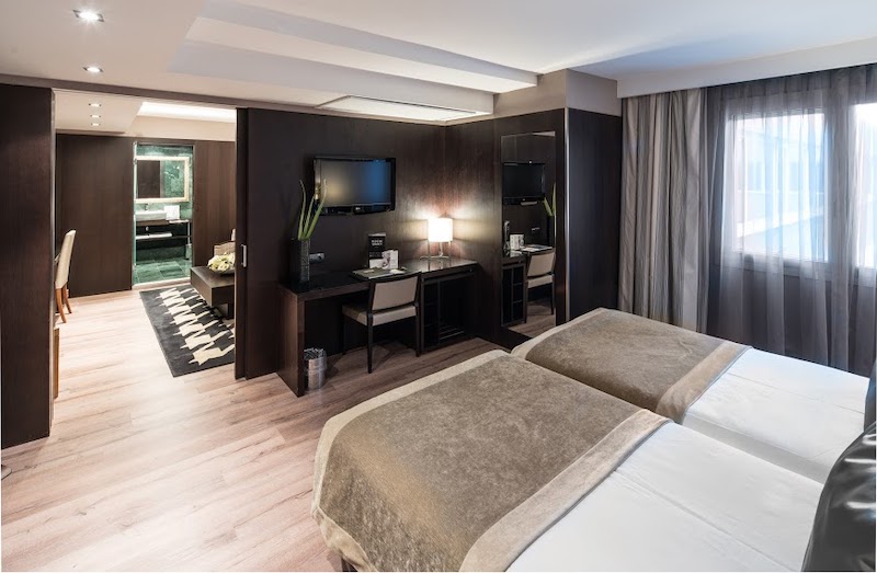 habitacion junior suite catalonia rigoletto 02