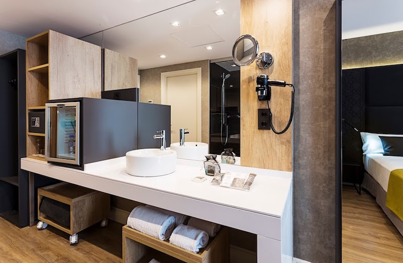 habitacion premium catalonia giralda 05