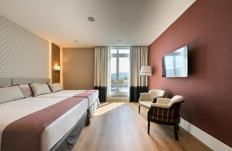 habitacion suite barcelona catalonia ramblas 01