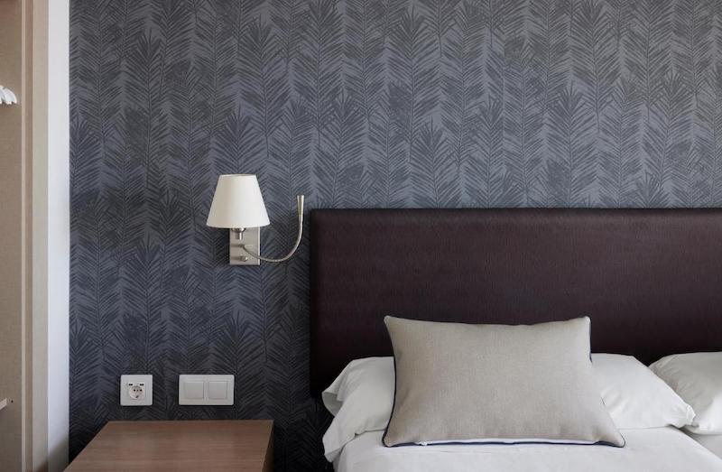 habitacion triple catalonia mirador des port 03