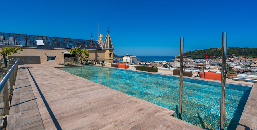 catalonia donosti piscina 02