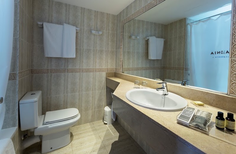 doble superior vista mar y terraza catalonia ses estaques 04