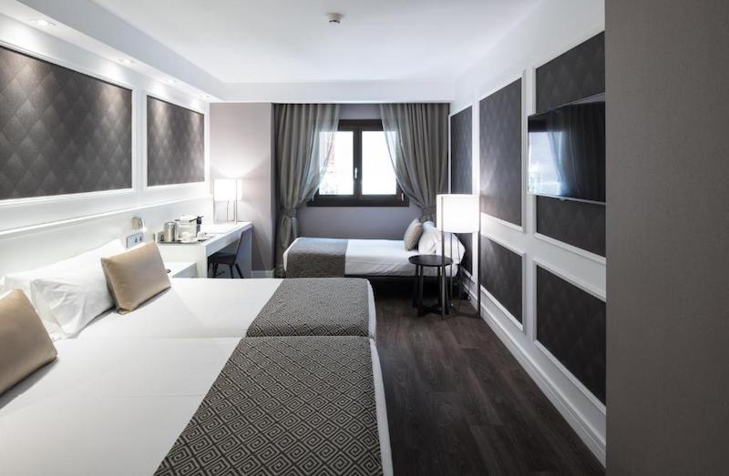 habitacion cuadruple catalonia magdalenes 02