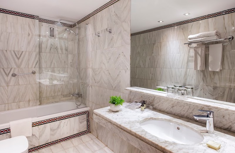 habitacion doble catalonia hispalis 06